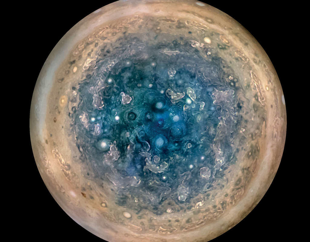De zidpool van Jupiter gefotografeerd door de Juno