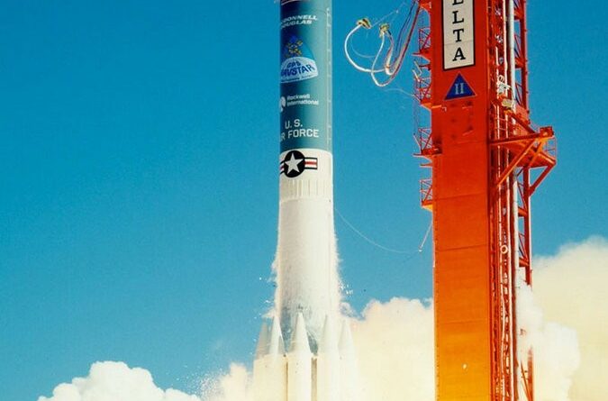 Lancering van de eerste Delta II-raket