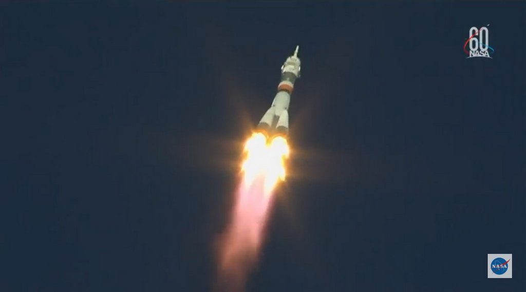 Astronauten ongedeerd na misluke lancering