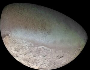 TTriton, maan van Neptunus, gefotografeerd voor de Voyager 2