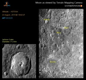 Chandrayaan-2 fotografeert het oppervlak van de Maan