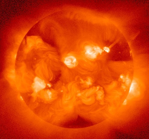 opname van de Zon in röntgenlicht gemaakt door de Japanse Yohkoh satelliet