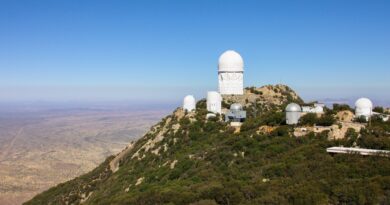 Overzichtsfoto van de Kitt Peak sterrenwacht