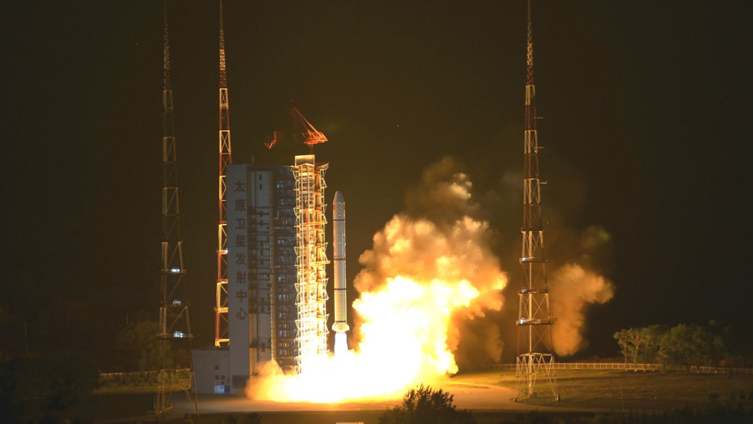 Lancering van de Haiyang 1D met behulp van een Lange Mars 2C raket
