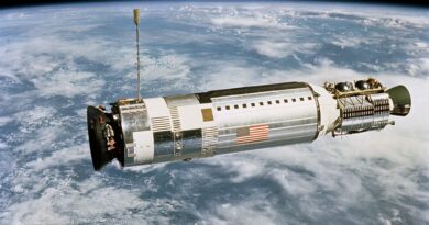Gemini 12 koppelt met Agena