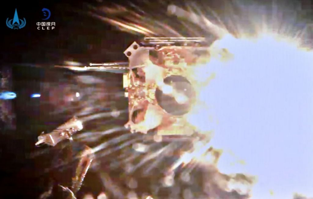 Chang'e 5 stijgt op van de Maan