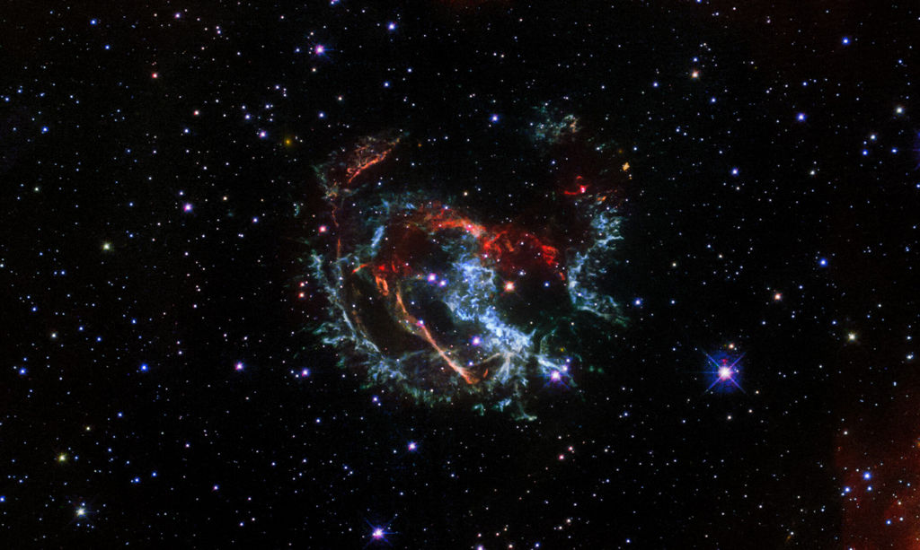 supernovarestant 1E 0102.2-7219