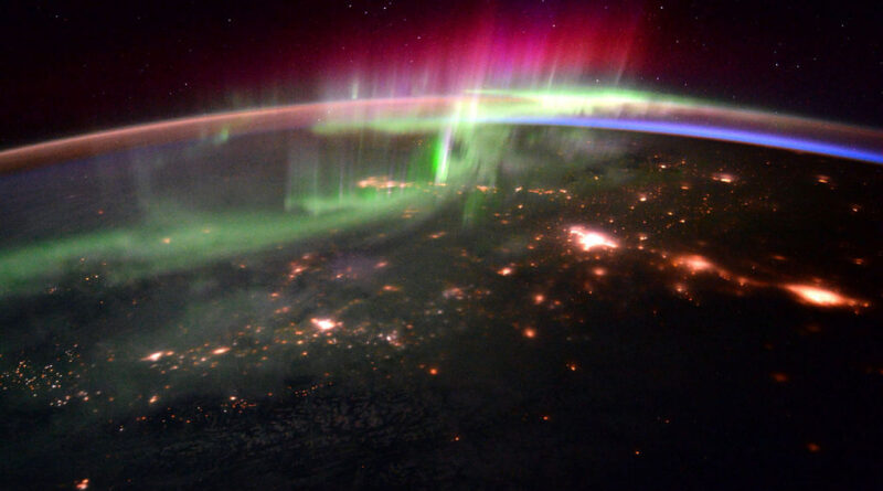 Poolicht gefotografeerd vanuit het International Space Station