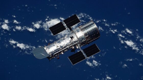 NASA knutselt aan de Hubble Space Telescope