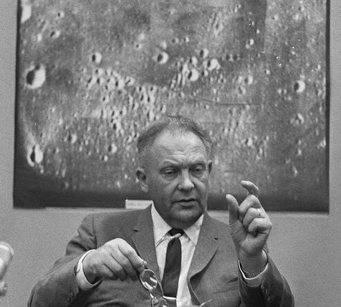 Gerard Kuiper in 1964