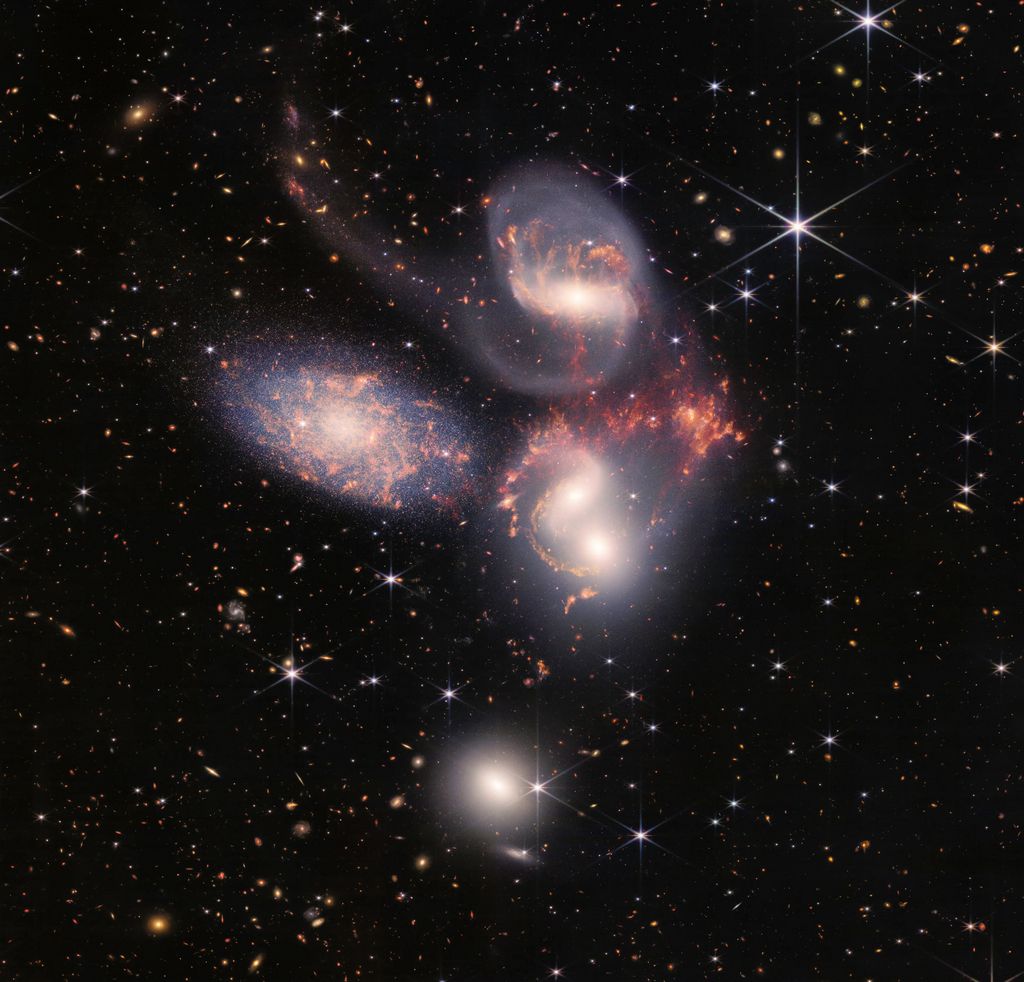 Een betoverend kwintet van sterrenstelsels waargenomen door Webb