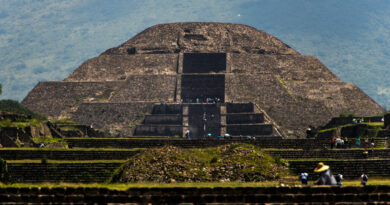 De Piramide van de Maan in Teotihuacán,