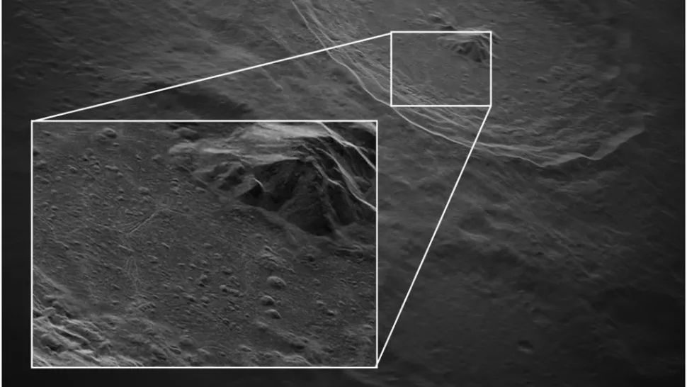 Een detailafbeelding van de maankrater Tycho toont de hoge resolutie van het prototype van het radarsysteem bij Green Bank Observatory.