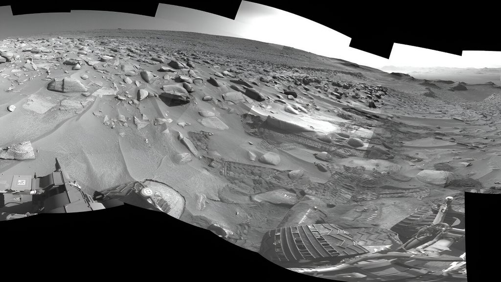 NASA's Curiosity liet verschillende sets sporen achter waar de rover een fout ondervond