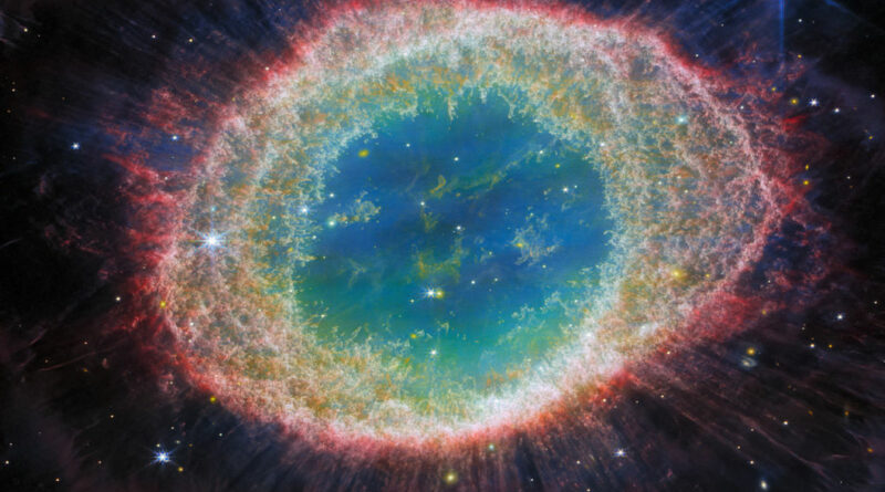 NIRCam-opname van de Ringnevel in het sterrenbeeld Lier