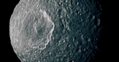 Mimas, vastgelegd door de Cassini-sonde van de NASA