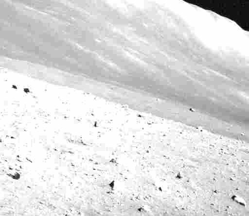Een afbeelding van het maanoppervlak vastgelegd door de lander op 23 april 2024