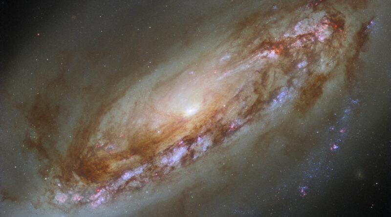 Messier 90, vastgelegd door de Hubble Space Telescope