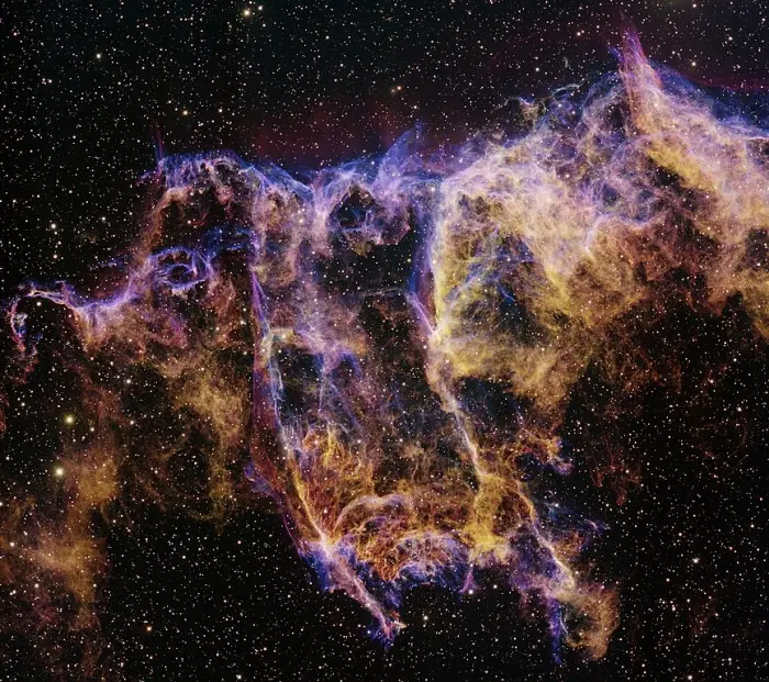 IC 1340 - de Vleermuisnevel in het sterrenbeeld Cygnus - Zwaan