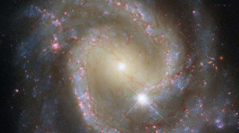 Deze Hubble-opname toont NGC 3507, een balkspiraalstelsel op een afstand van ongeveer 46 miljoen lichtjaar in het sterrenbeeld Leo – Leeuw.